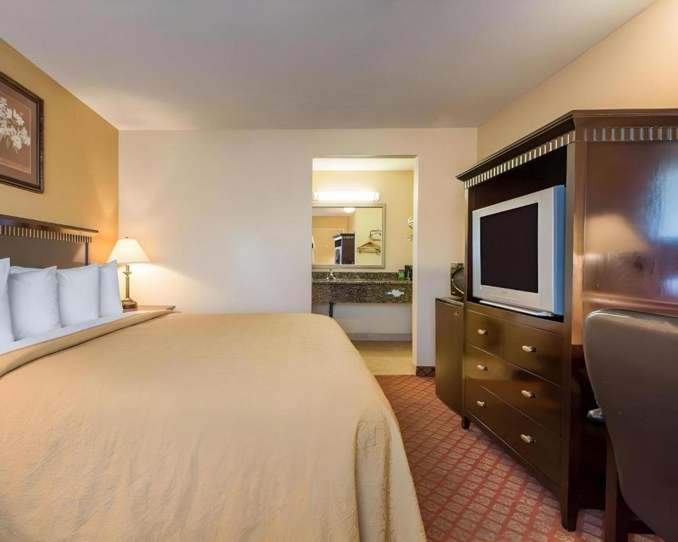 Quality Inn San Bernardino Zewnętrze zdjęcie